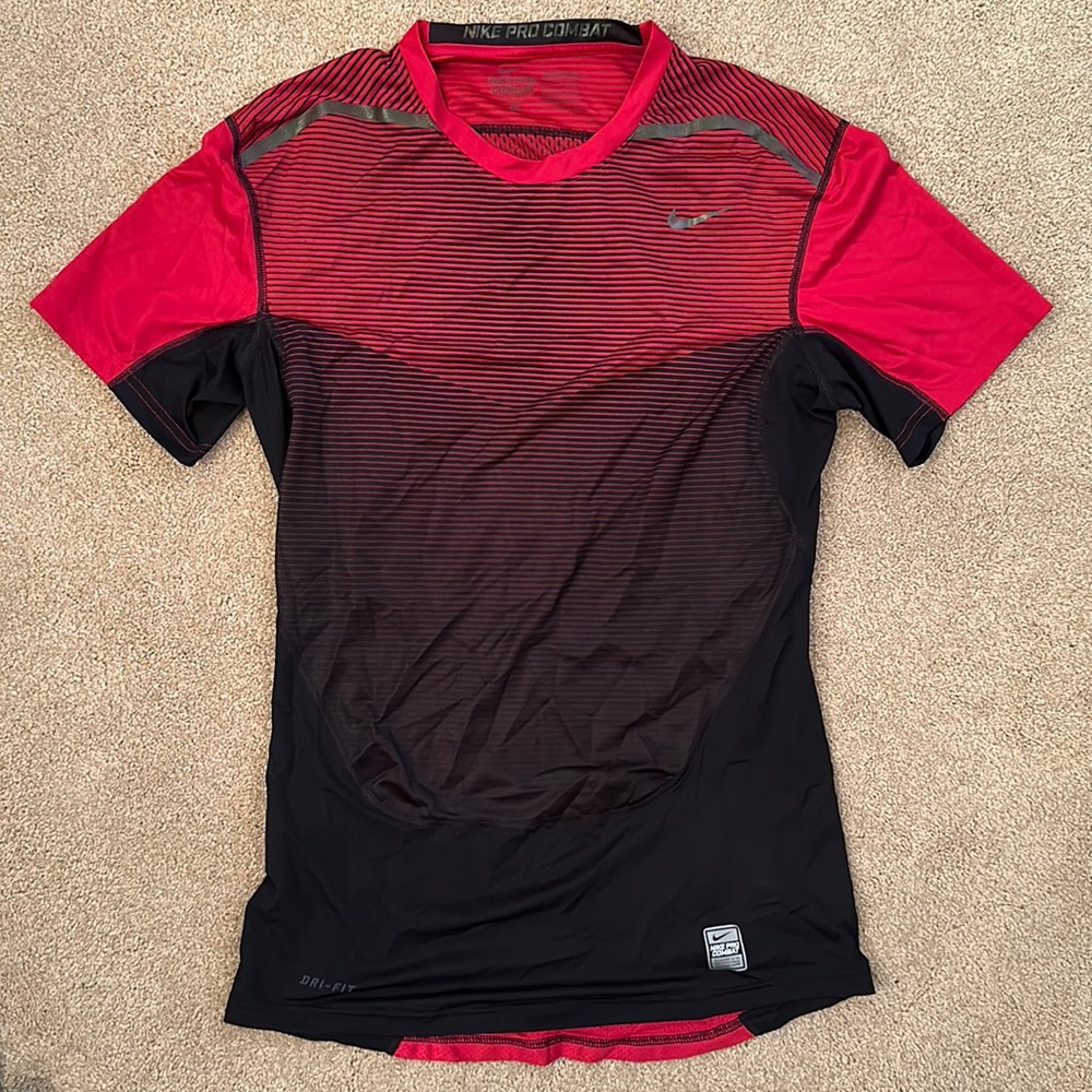 Nike Short Sleeve Shirt